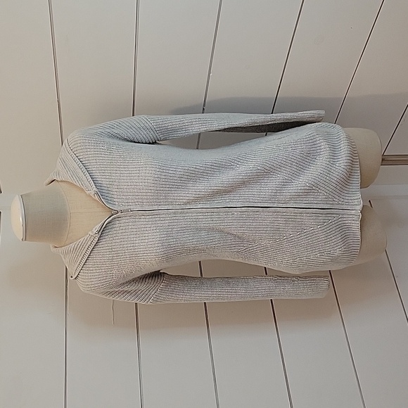 Max Studio xs grey zipper hoodie sweater cardigan - Picture 1 of 4